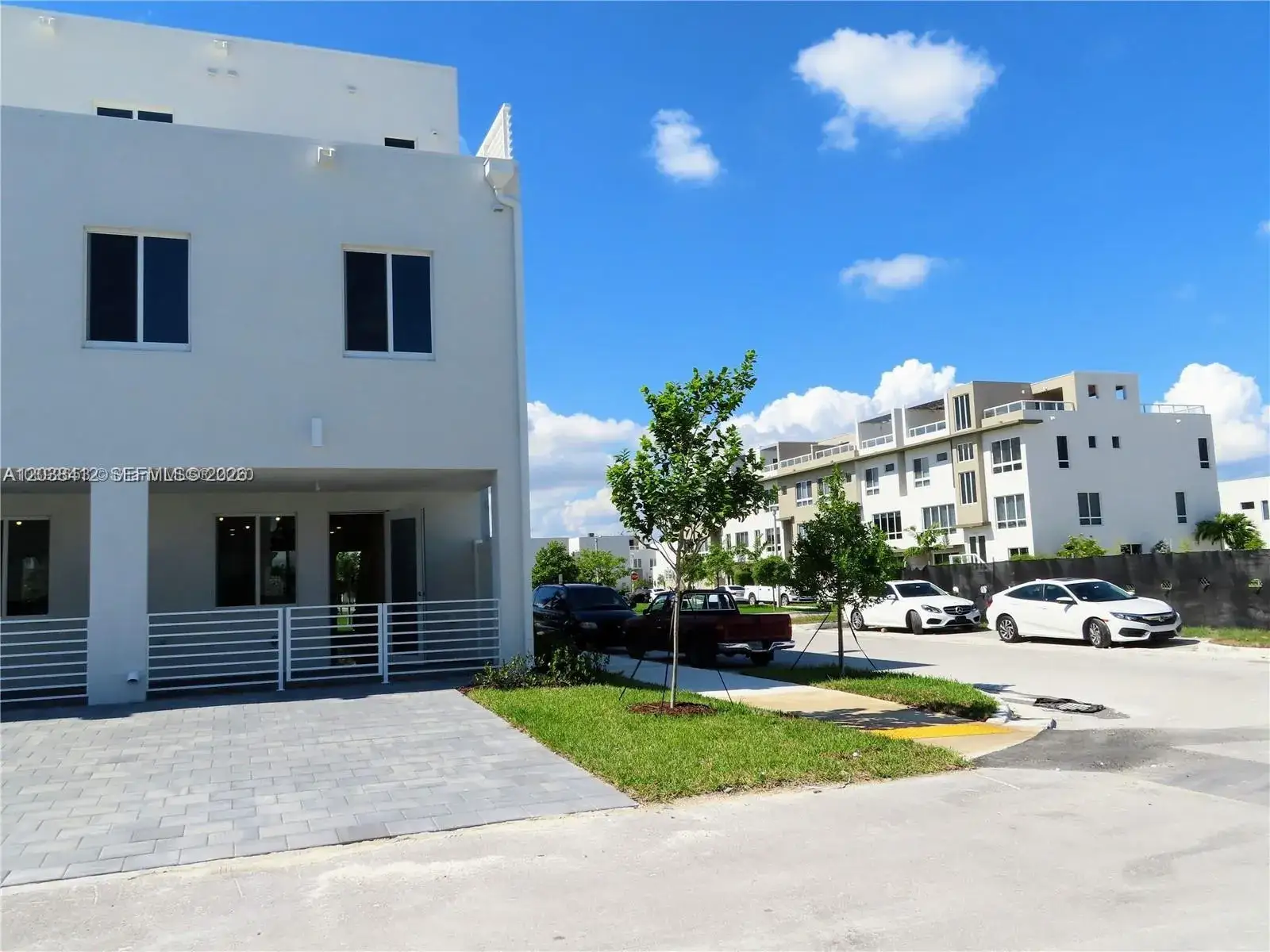 3 bedroom 2 bath Residential Lease for rent at 6401 NW 103rd Pl # 101, Doral FL 33178