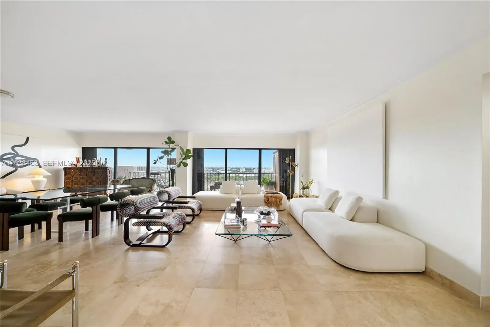 2 bedroom 3 bath Residential for sale at 1800 NE 114th St # 1811, Miami FL 33181