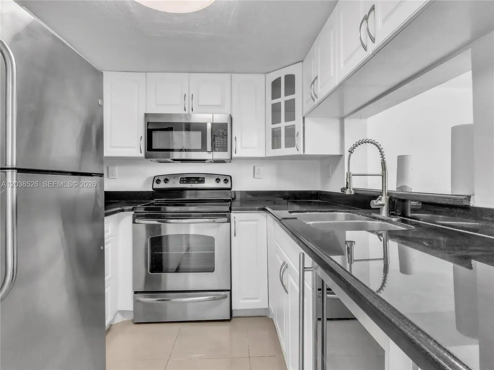 2 bedroom 2 bath Residential Lease for rent at 2075 SW 122nd Ave # 304, Miami FL 33175