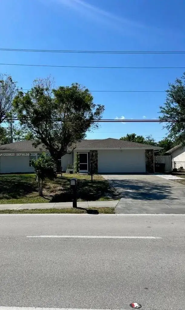 3 bedroom 3 bath Residential Lease for rent at 4020 Country Club # 0, Cape Coral FL 33904