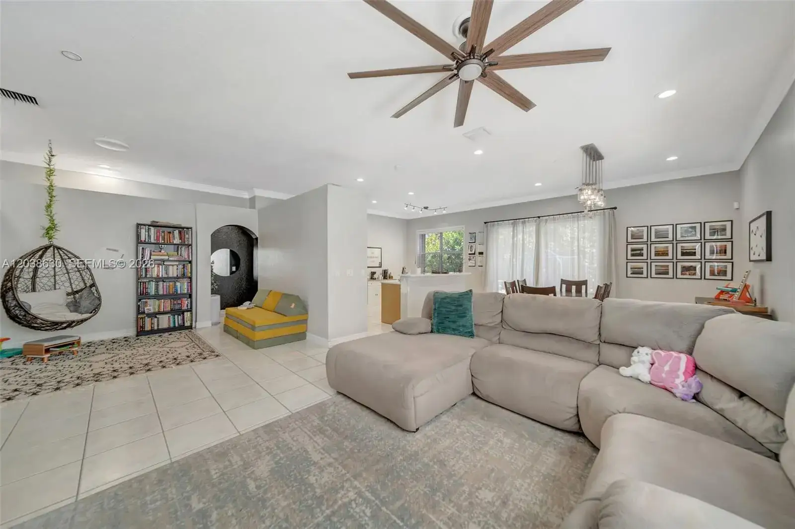 4 bedroom 3 bath Residential for sale at 1531 SW 194th Ter, Pembroke Pines FL 33029