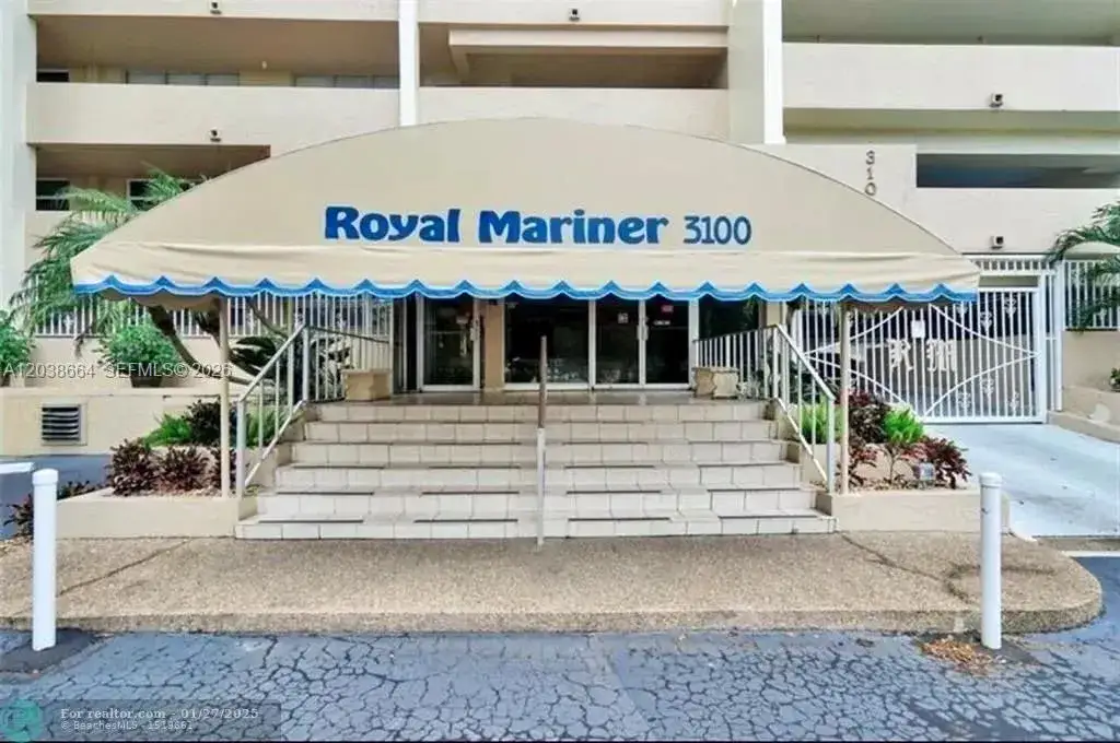 2 bedroom 2 bath Residential for sale at 3100 NE 49th St # 510, Fort Lauderdale FL 33308