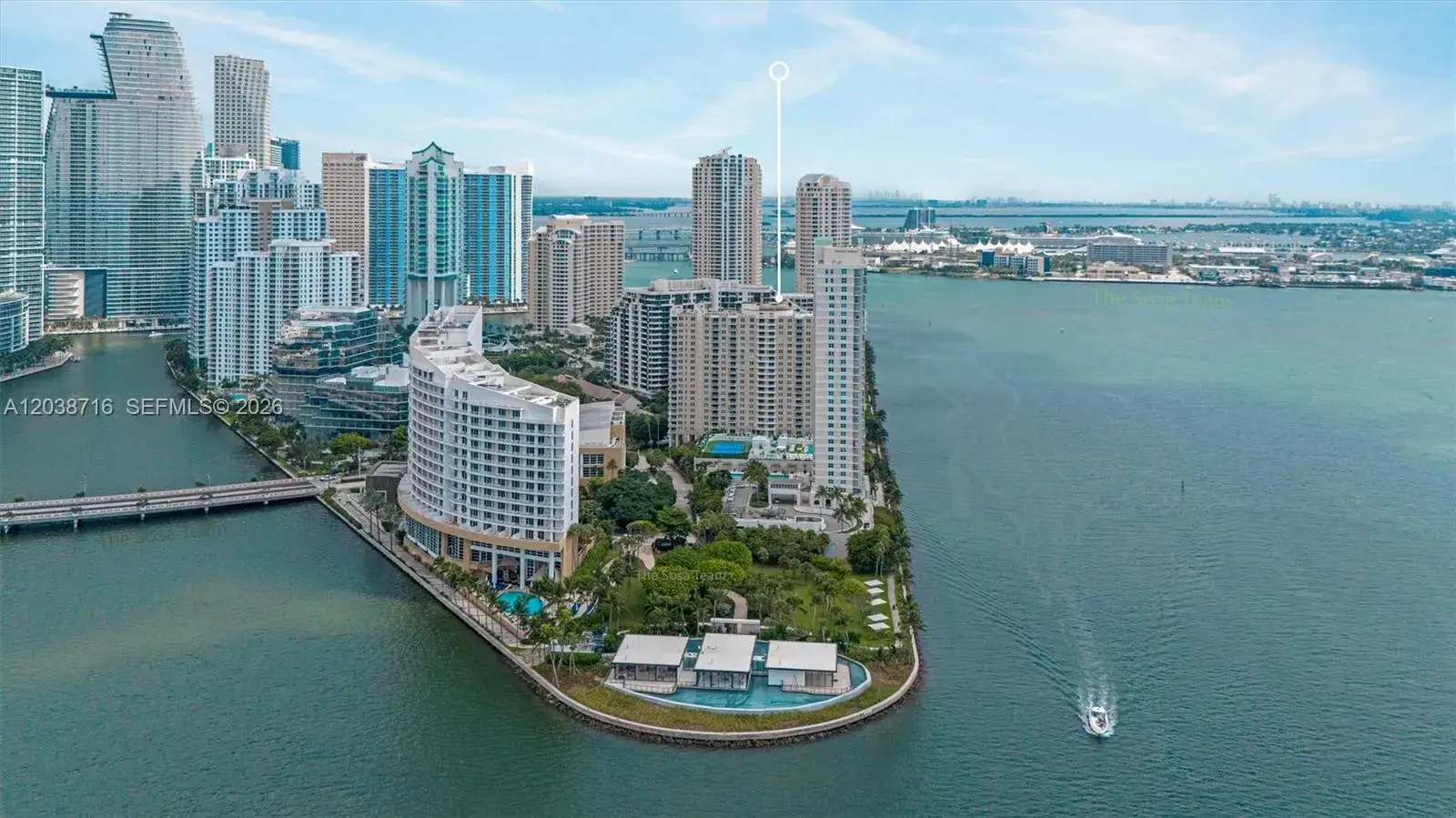2 bedroom 2 bath Residential Lease for rent at 770 Claughton Island Dr # 2016, Miami FL 33131