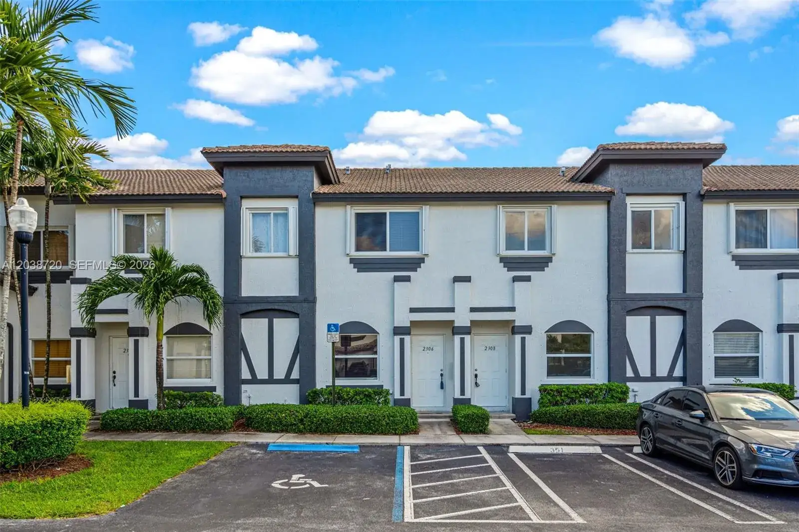 3 bedroom 2 bath Residential for sale at 2306 SE 23rd Ter # 2306, Homestead FL 33035