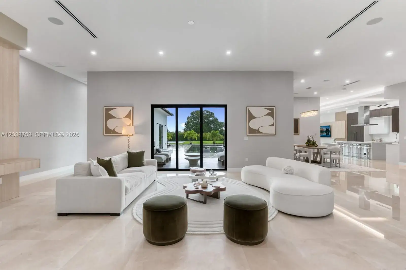 6 bedroom 5 bath Residential Lease for rent at 80 NW 129th Ave, Miami FL 33182