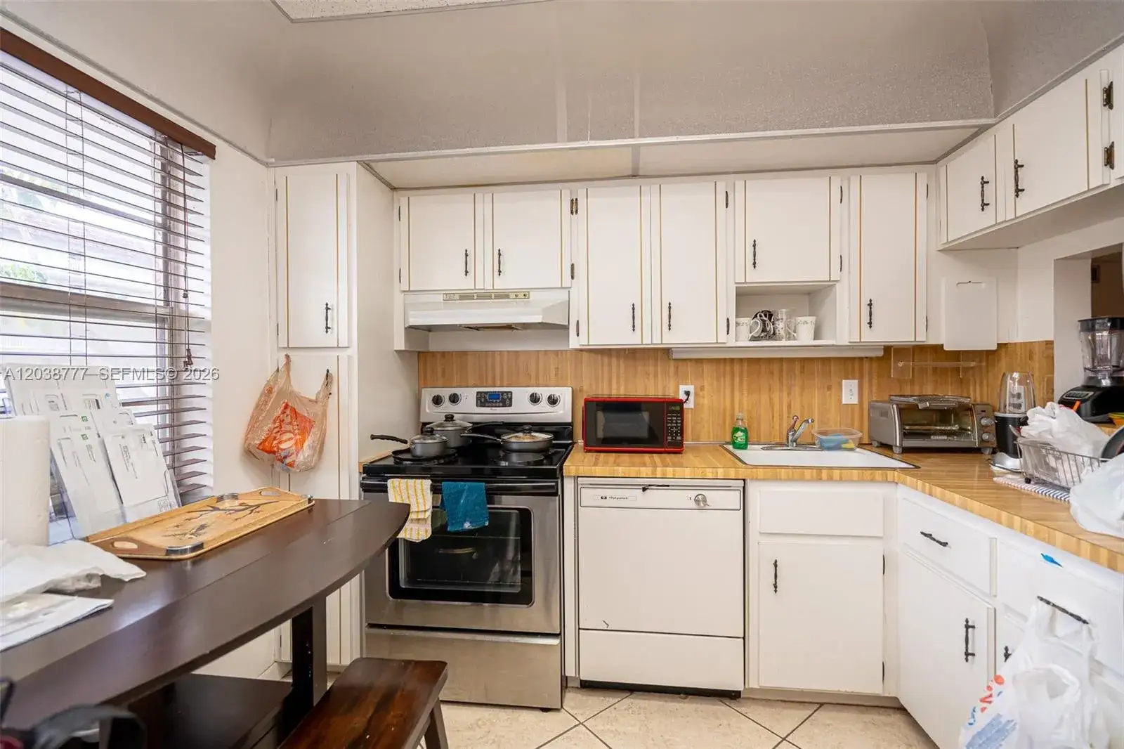 2 bedroom 2 bath Residential Lease for rent at 3531 Inverrary Dr # 108, Lauderhill FL 33319