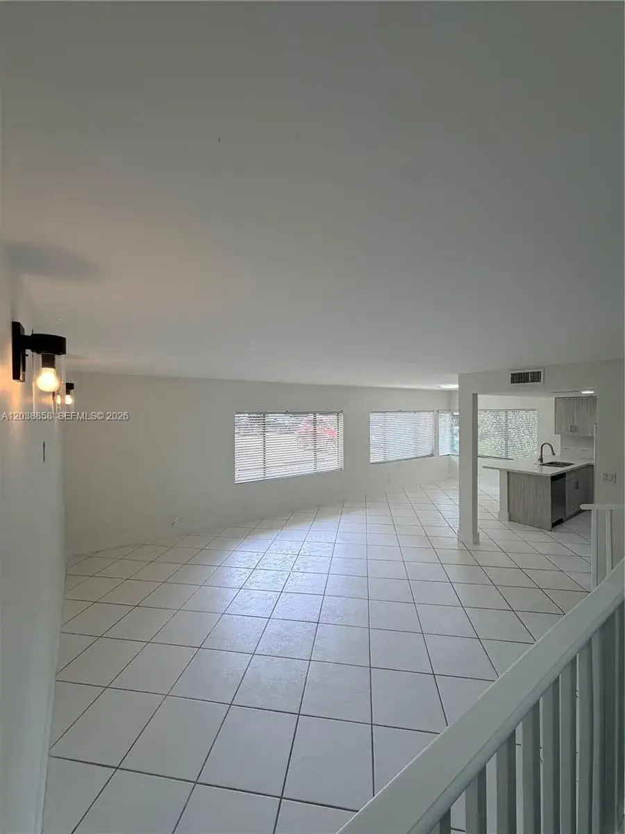 2 bedroom 2 bath Residential Lease for rent at 4705 SW 62nd Ave # 104, Davie FL 33314