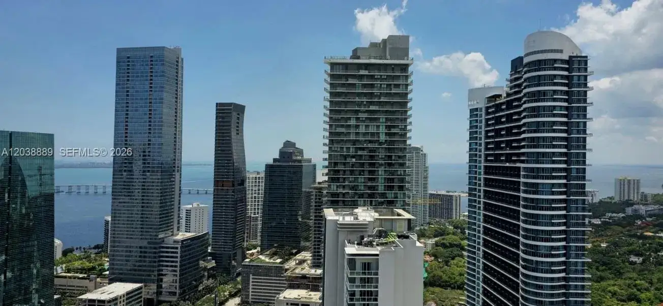 1 bedroom 1 bath Residential Lease for rent at 1100 S Miami Ave # 3808, Miami FL 33130