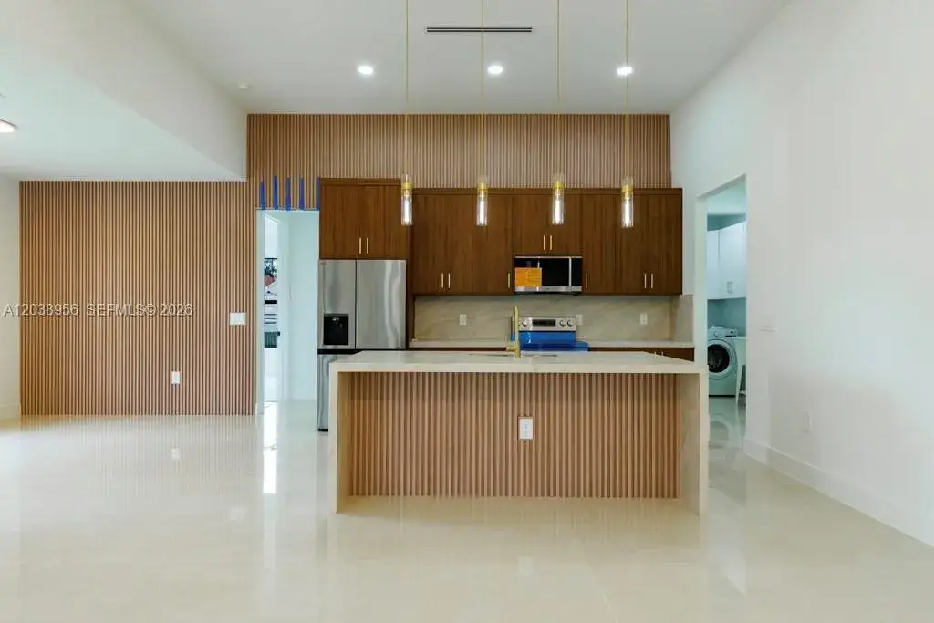 4 bedroom 3 bath Residential for sale at 814 Calyton Ave, Lehigh Acres FL 33972