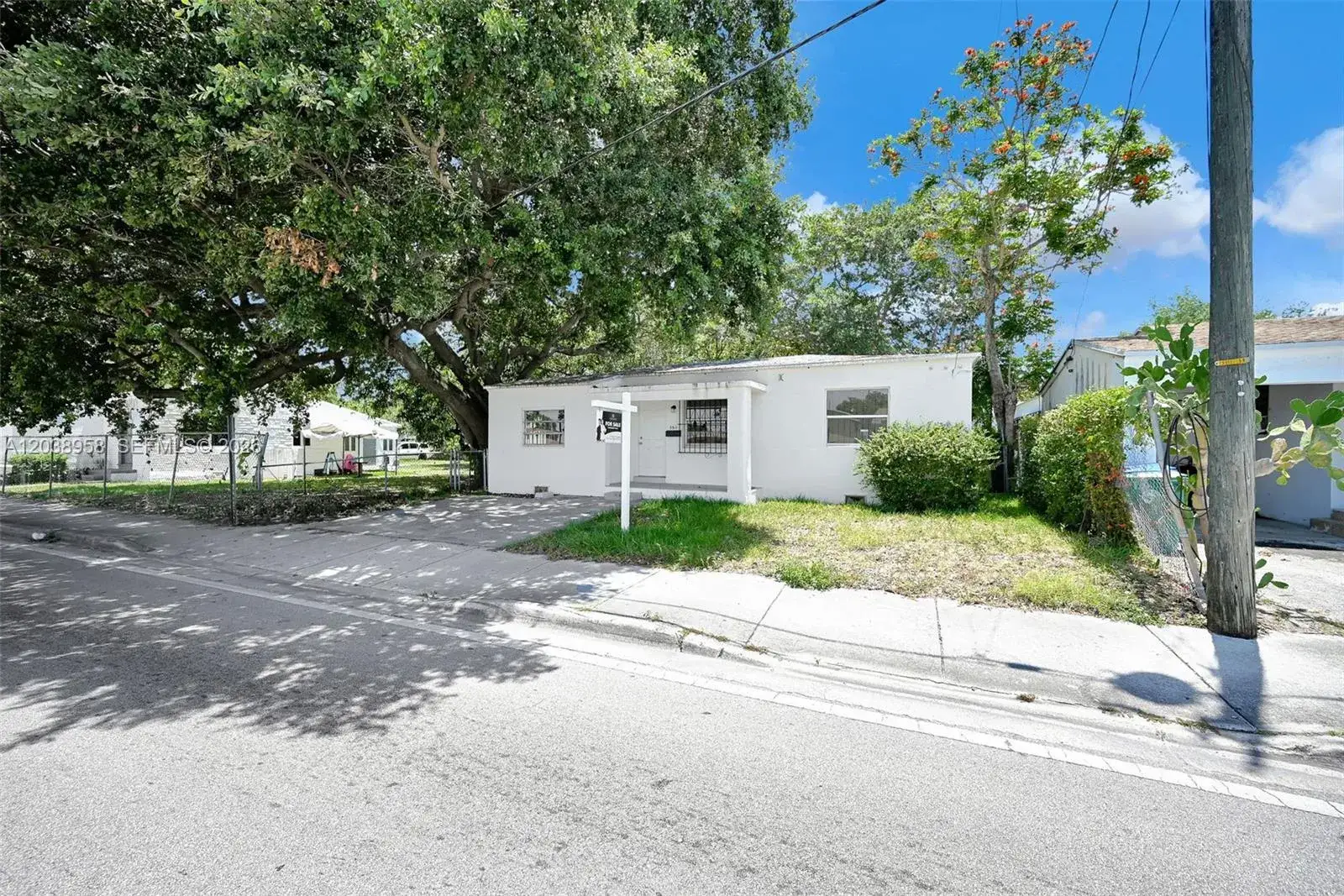 3 bedroom 1 bath Residential for sale at 5511 NW 12th Ave, Miami FL 33127