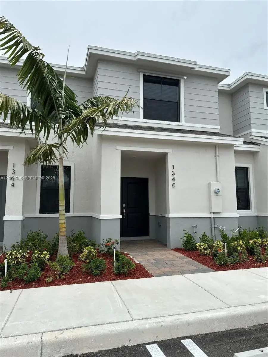 1340 NE 3rd Ave # 1340, Florida City FL 33034