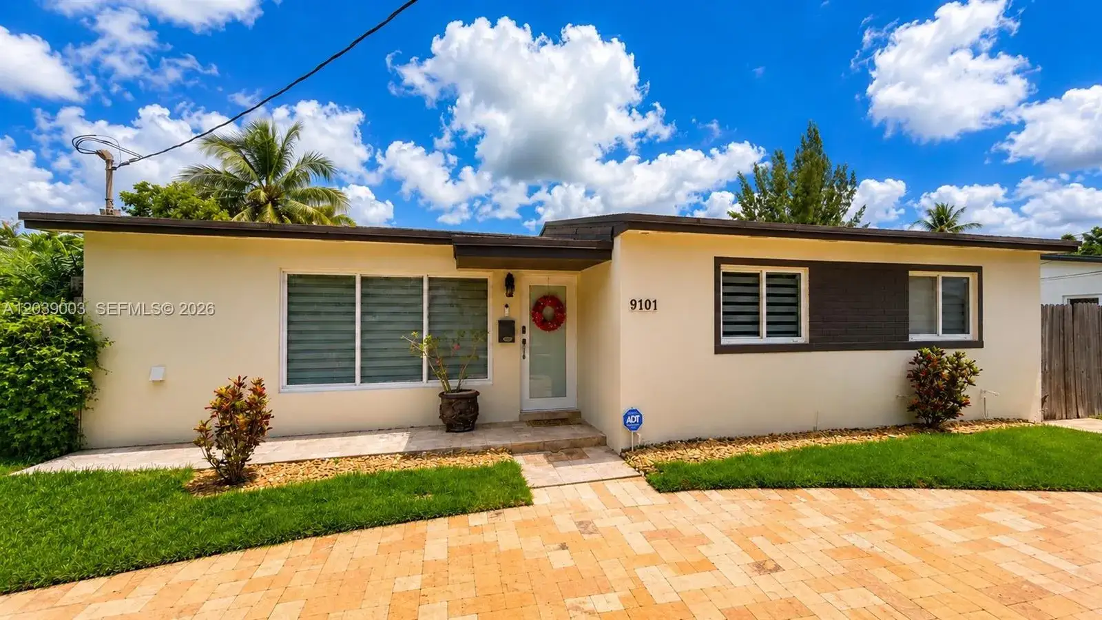 3 bedroom 3 bath Residential Lease for rent at 9101 SW 16th St, Miami FL 33165