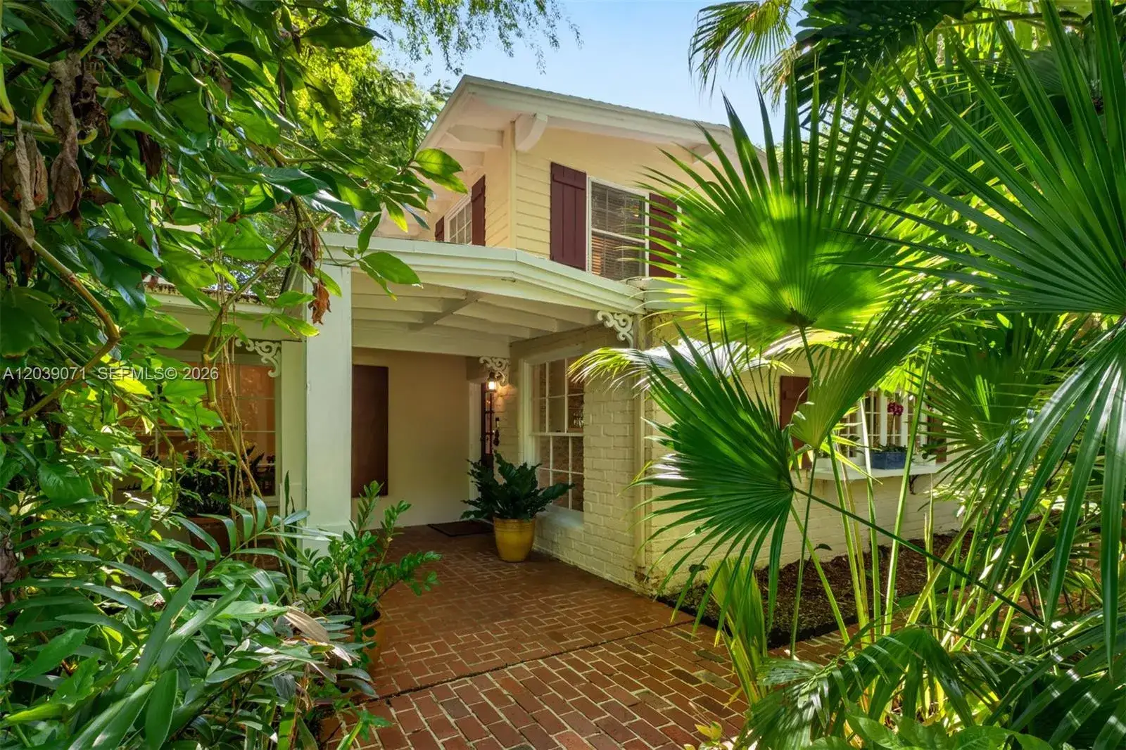 4 bedroom 3 bath Residential for sale at 5950 SW 128th St, Pinecrest FL 33156