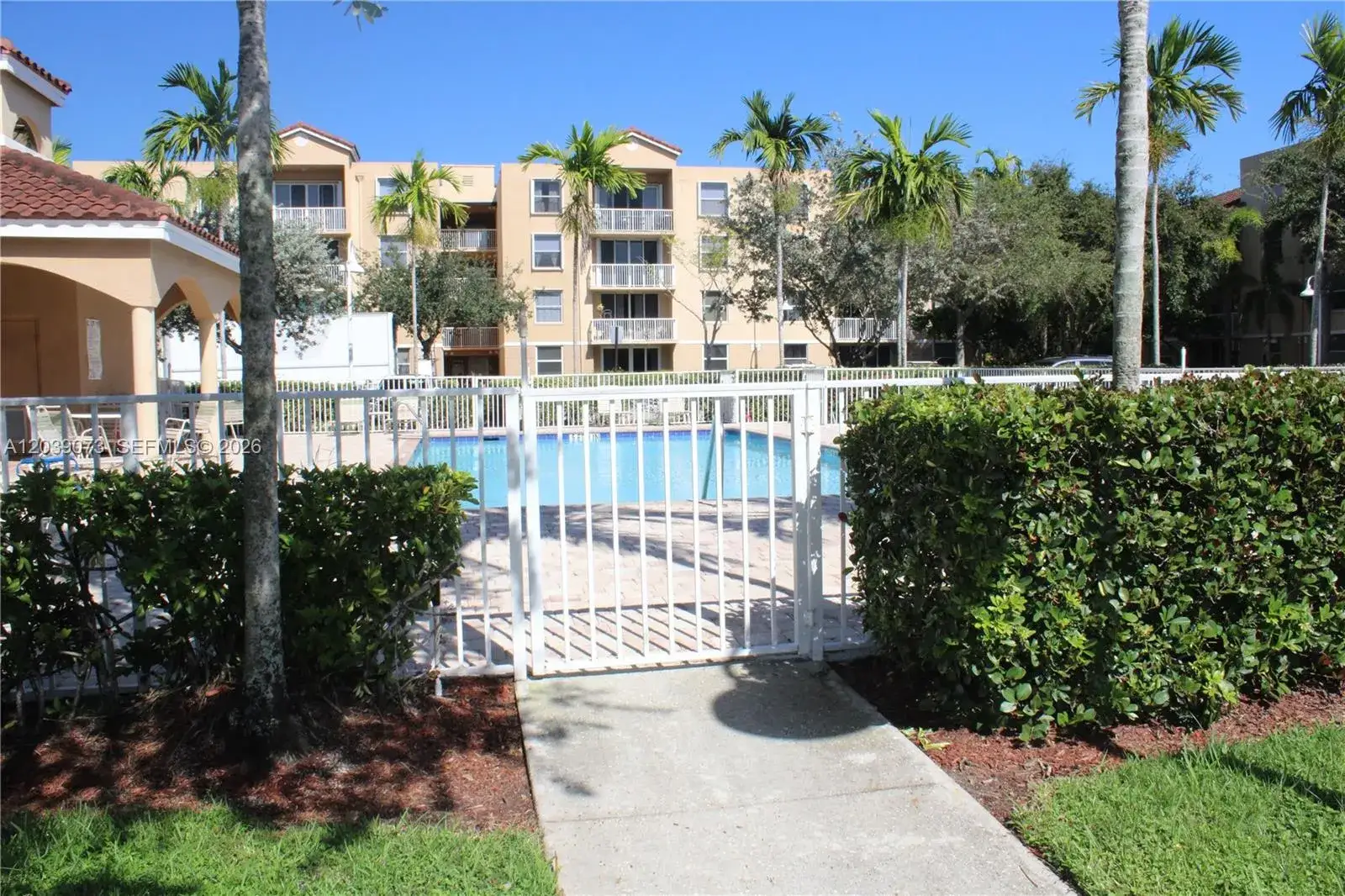2 bedroom 2 bath Residential Lease for rent at 519 E Sheridan St # 1082, Dania Beach FL 33004
