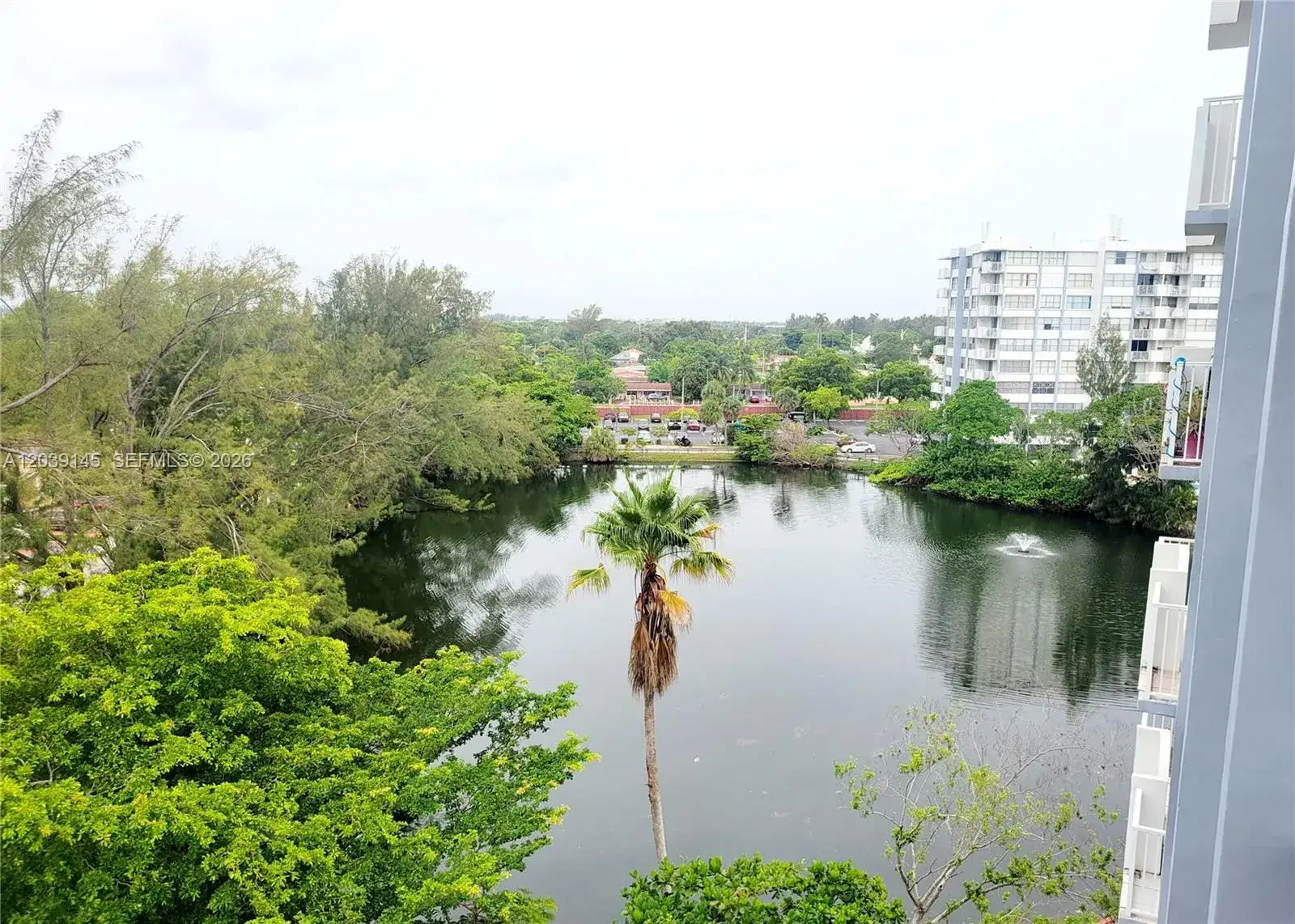 2 bedroom 2 bath Residential Lease for rent at 1300 NE Miami Gardens Dr # 720E, Miami FL 33179