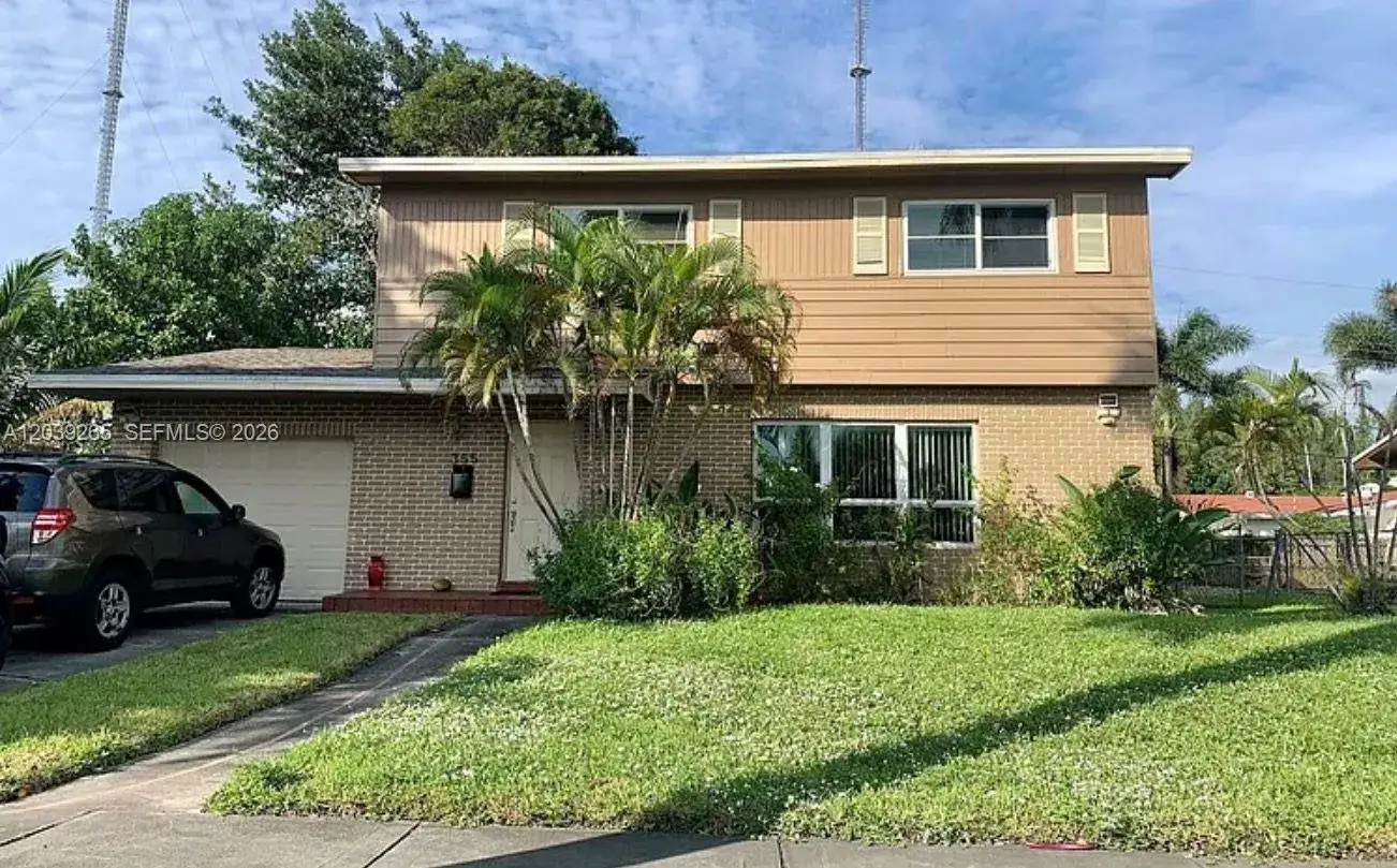3 bedroom 2 bath Residential Lease for rent at 355 NW 205th Ter, Miami Gardens FL 33169