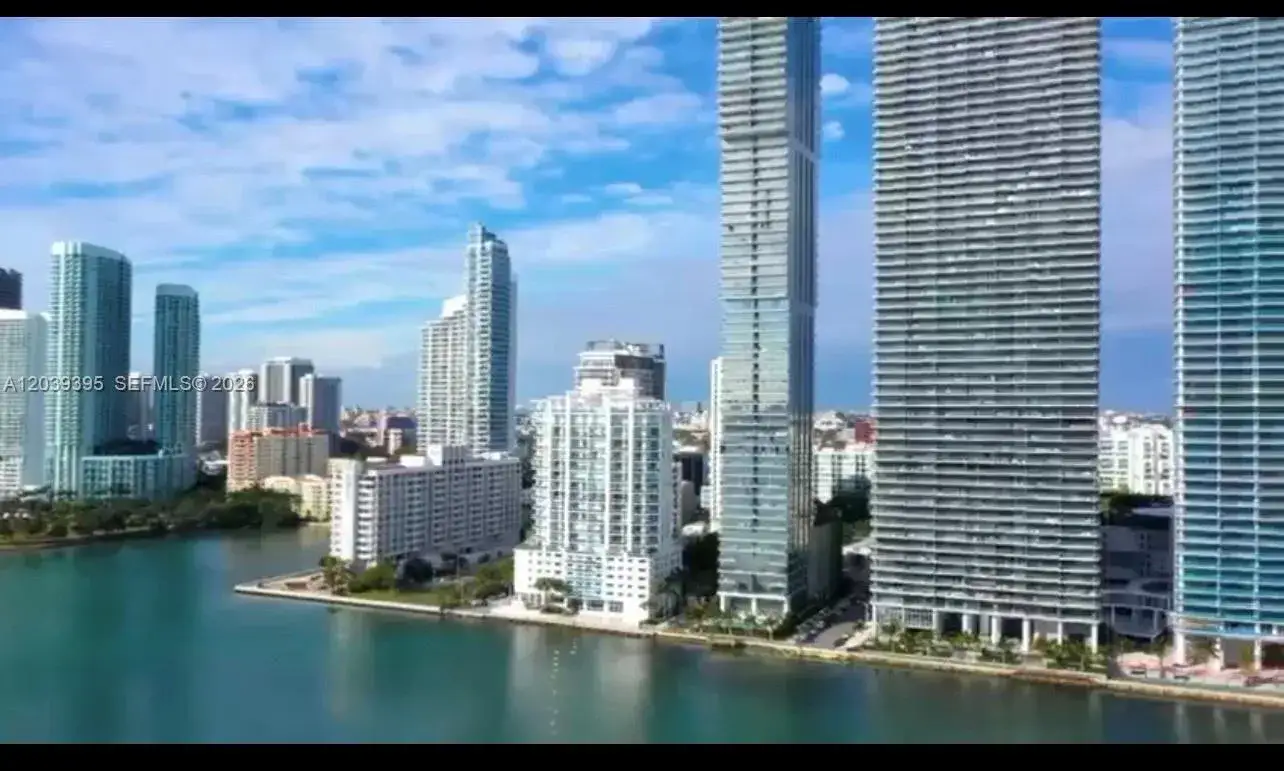 3 bedroom 3 bath Residential Lease for rent at 700 NE 24th St # 1505, Miami FL 33137
