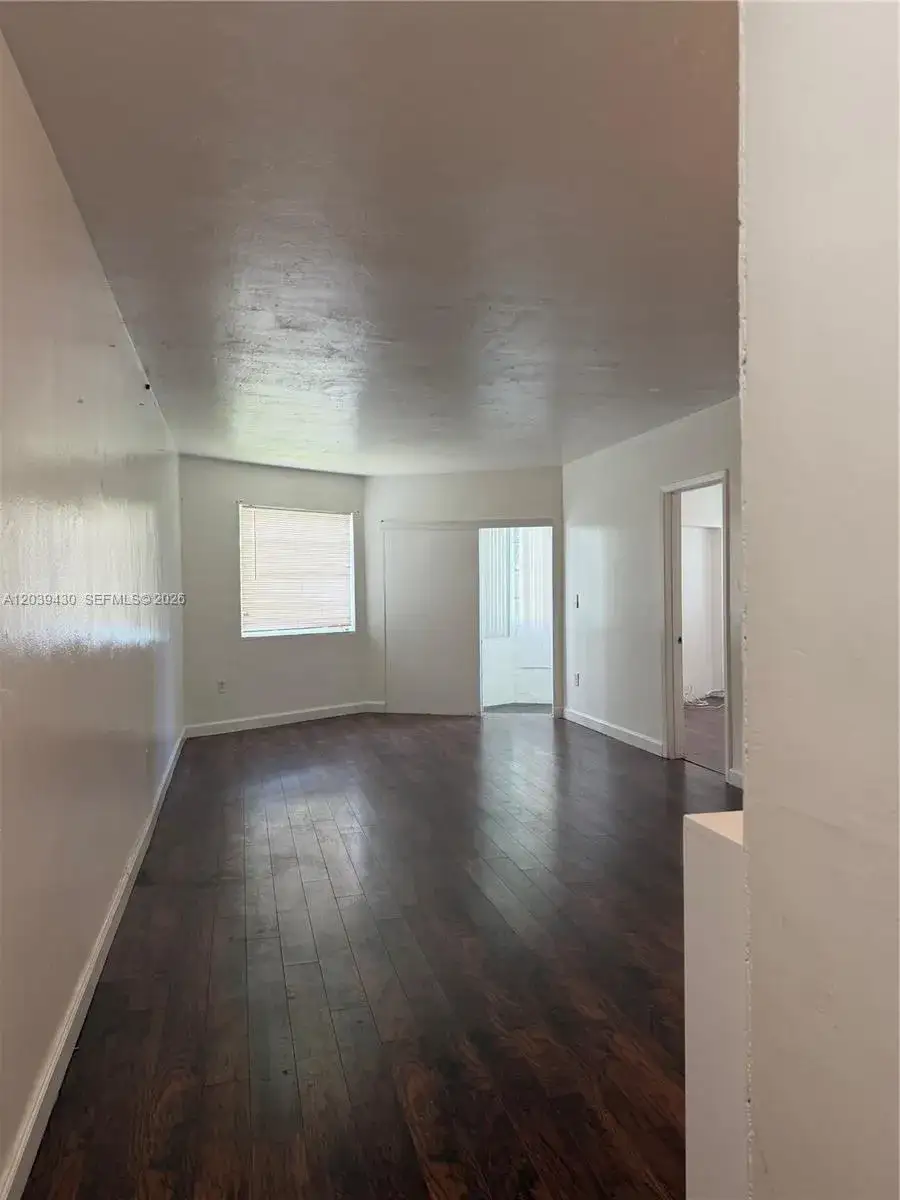 2 bedroom 1 bath Residential Lease for rent at 1667 NE Miami Gardens Dr # 145, Miami FL 33179