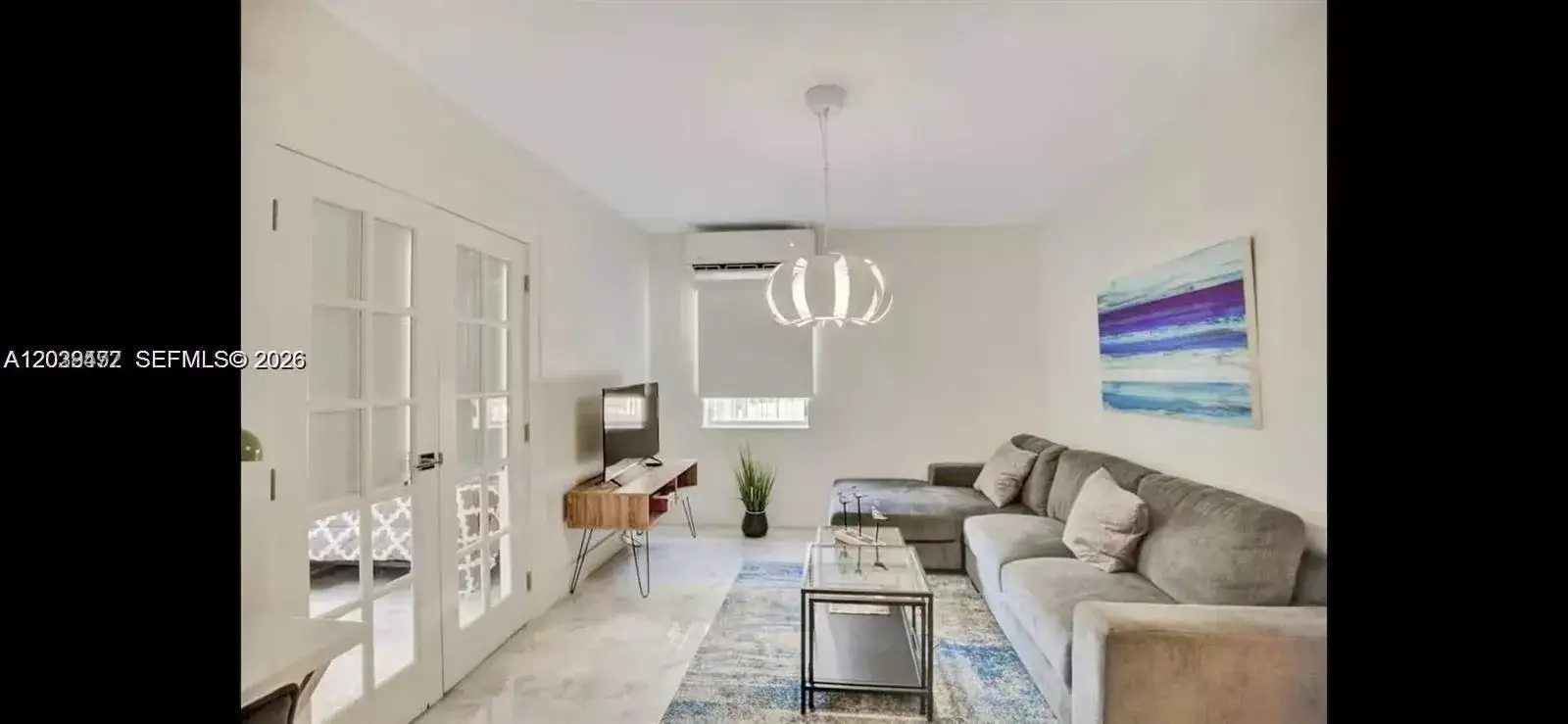 2 bedroom 1 bath Residential Lease for rent at 174 NE 47th St # 202, Miami FL 33137