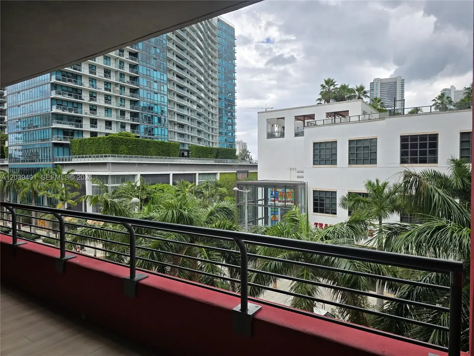 1 bedroom 2 bath Residential Lease for rent at 90 NE 32ND ST # 305, Miami FL 33137