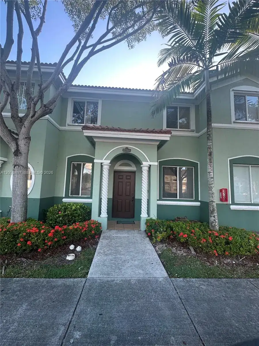 3 bedroom 2 bath Residential for sale at 2756 SE 16th Ave # 127, Homestead FL 33035