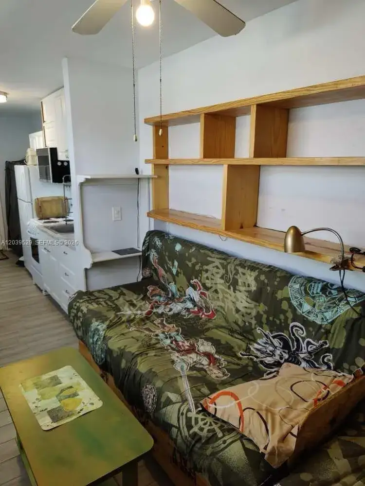 1 bath Residential Lease for rent at 1279 NE 180th St # 1, North Miami Beach FL 33162