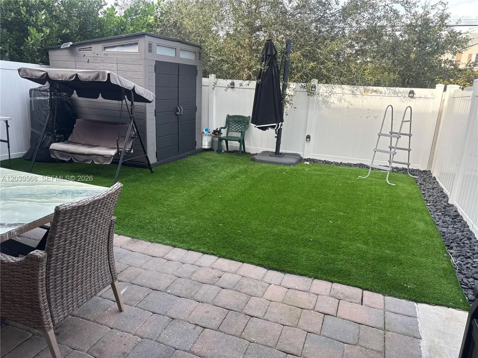 3 bedroom 2 bath Residential Lease for rent at 831 SE 16th Ct, Homestead FL 33034