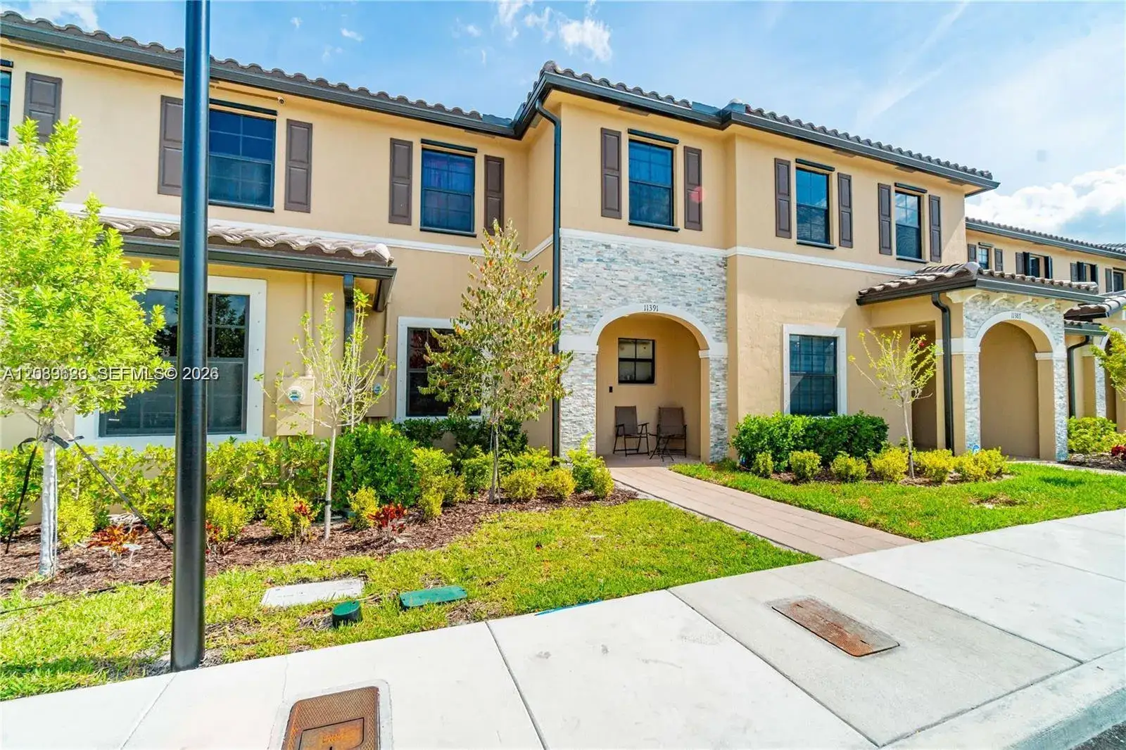 3 bedroom 2 bath Residential Lease for rent at 11387 SW 248th Ter, Homestead FL 33032