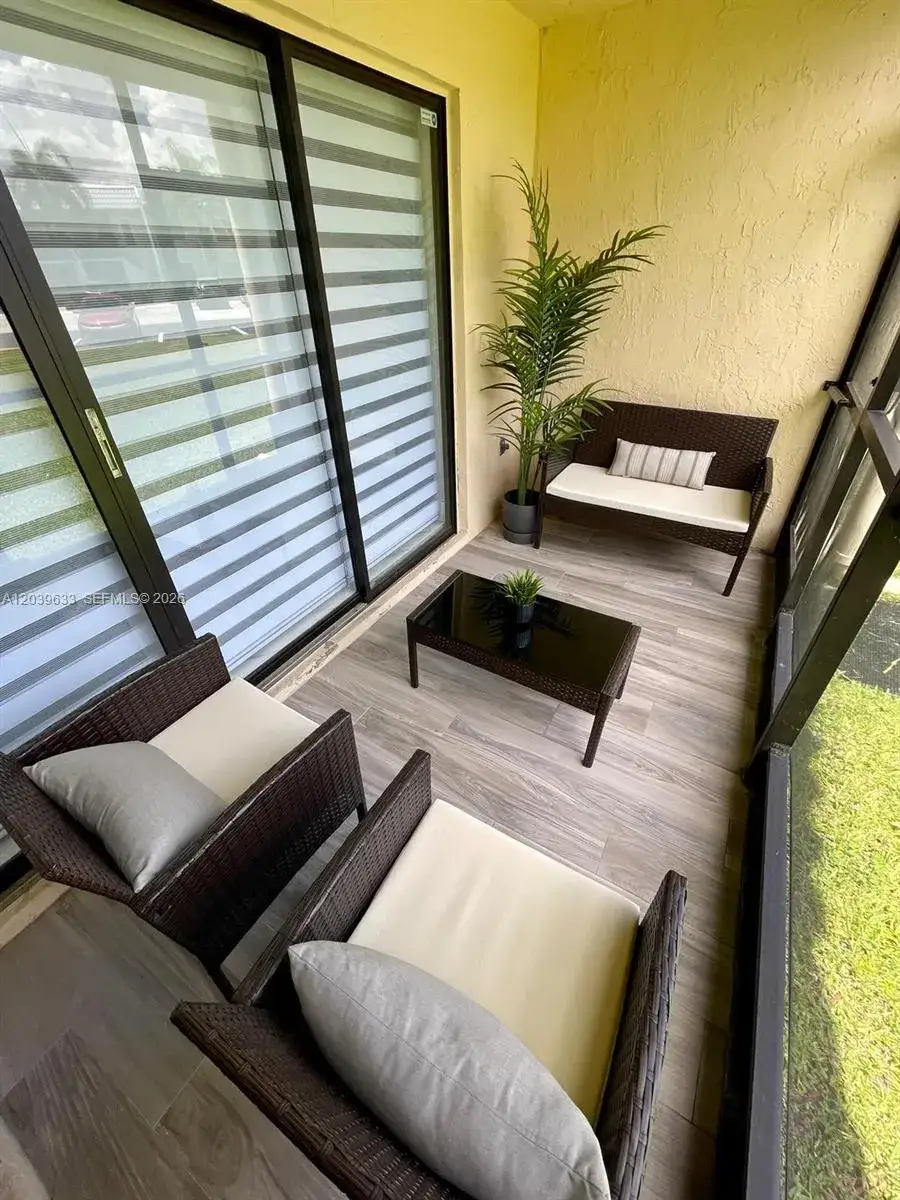 2 bedroom 2 bath Residential Lease for rent at 16461 Blatt Blvd # 103, Weston FL 33326