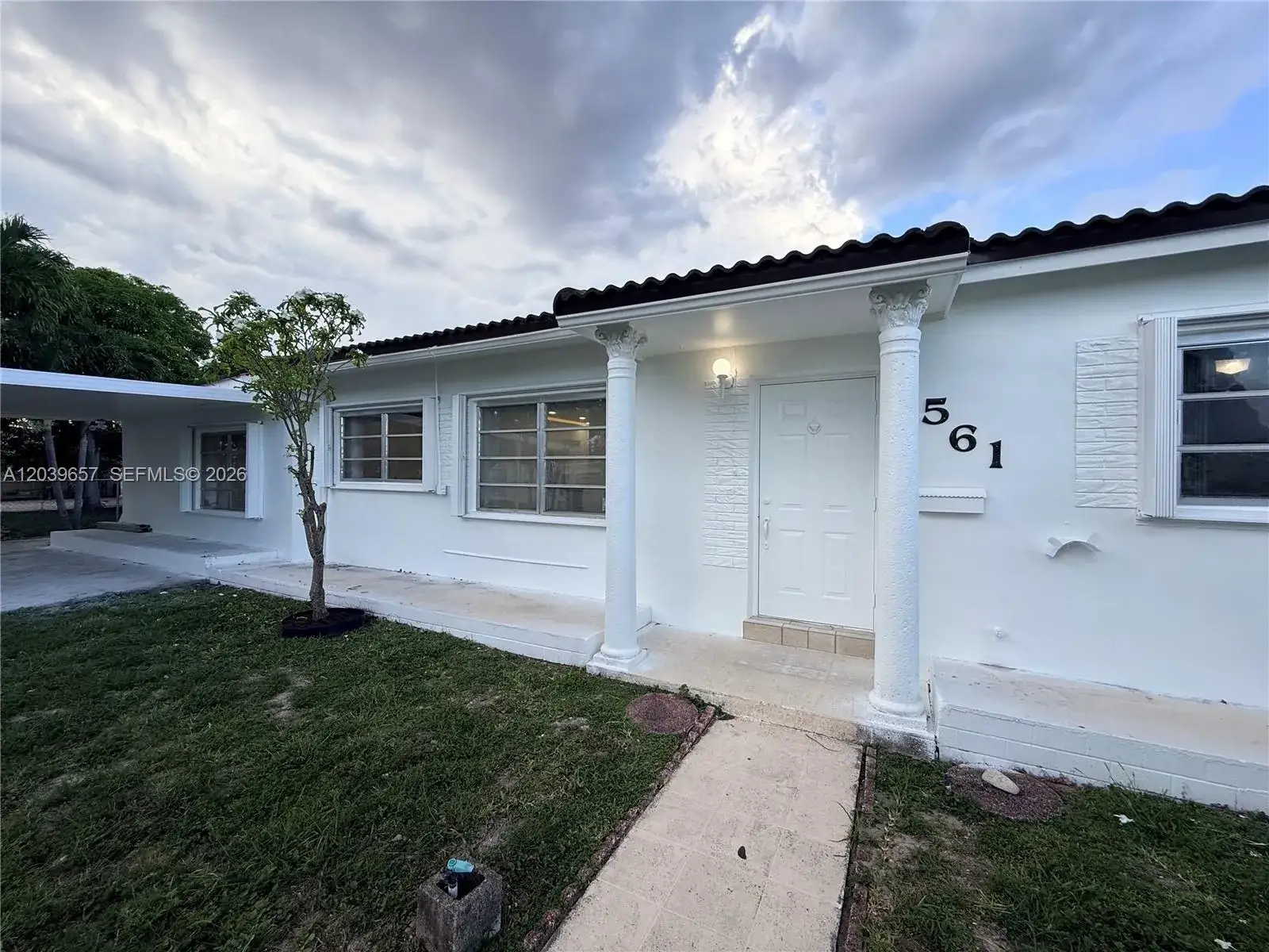 4 bedroom 3 bath Residential Lease for rent at 561 W 39th St, Hialeah FL 33012