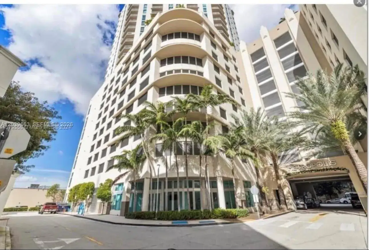 2 bedroom 2 bath Residential Lease for rent at 9066 SW 73rd Ct # 607, Miami FL 33156