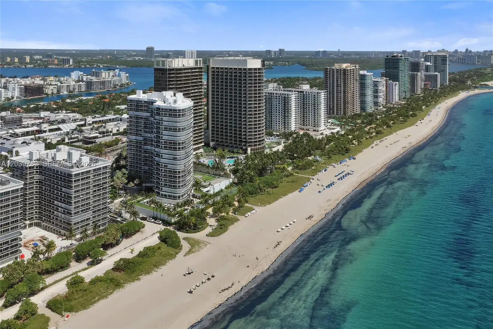 3 bedroom 2 bath Residential for sale at 9601 Collins Ave # 402, Bal Harbour FL 33154