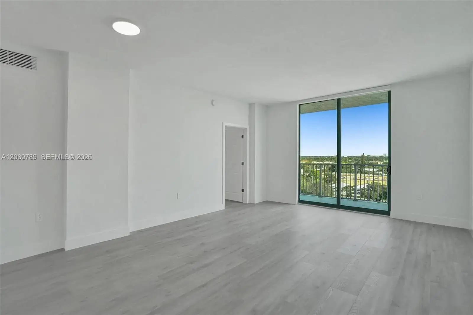 2 bedroom 2 bath Residential Lease for rent at 140 S Dixie Hwy # 803, Hollywood FL 33020