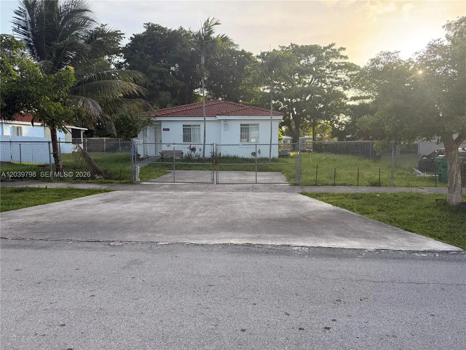 3 bedroom 2 bath Residential Lease for rent at 17740 SW 103rd Ave # 0, Miami FL 33157