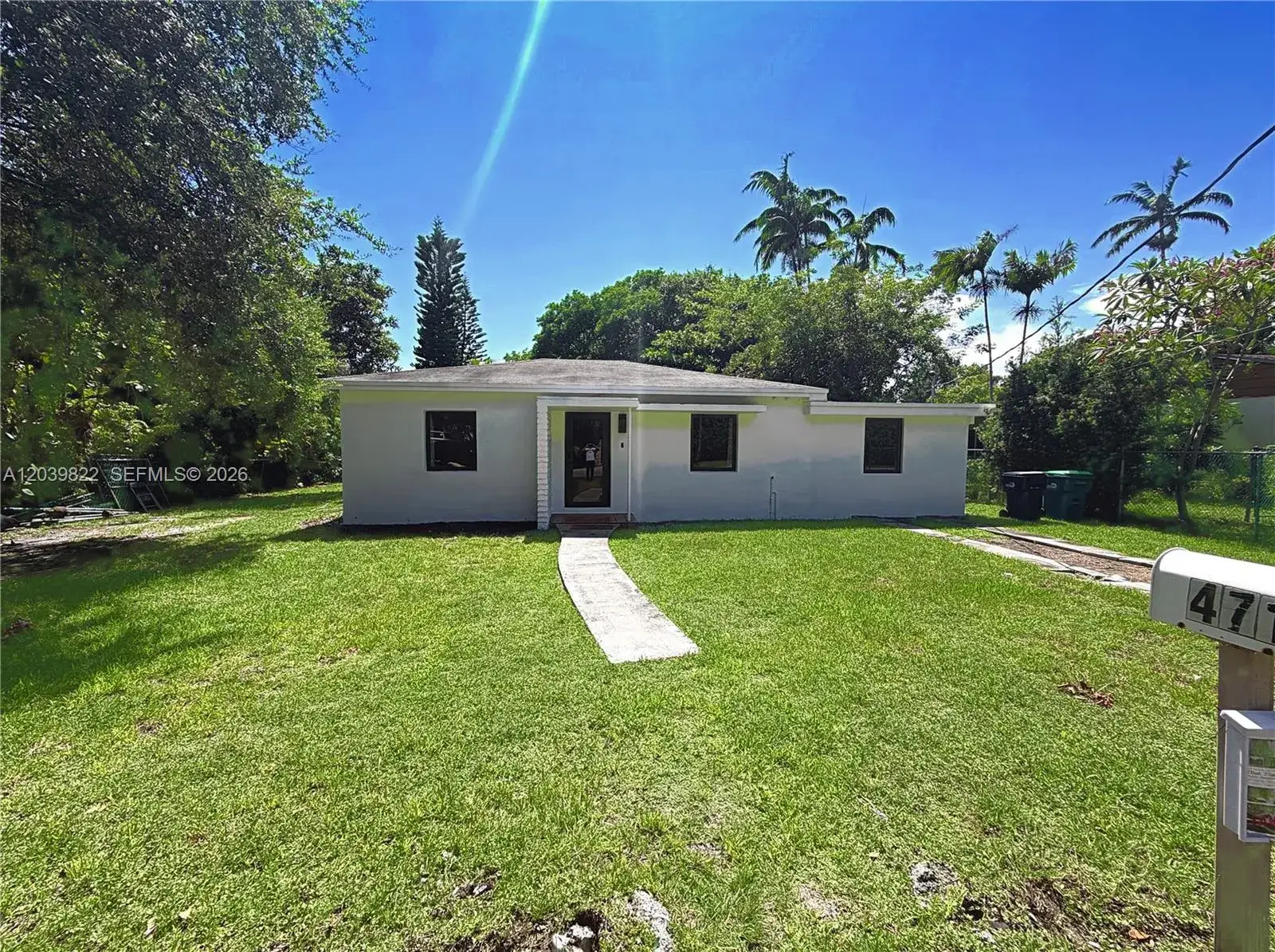 2 bedroom 2 bath Residential Lease for rent at 4712 SW 64th Ct, Miami FL 33155
