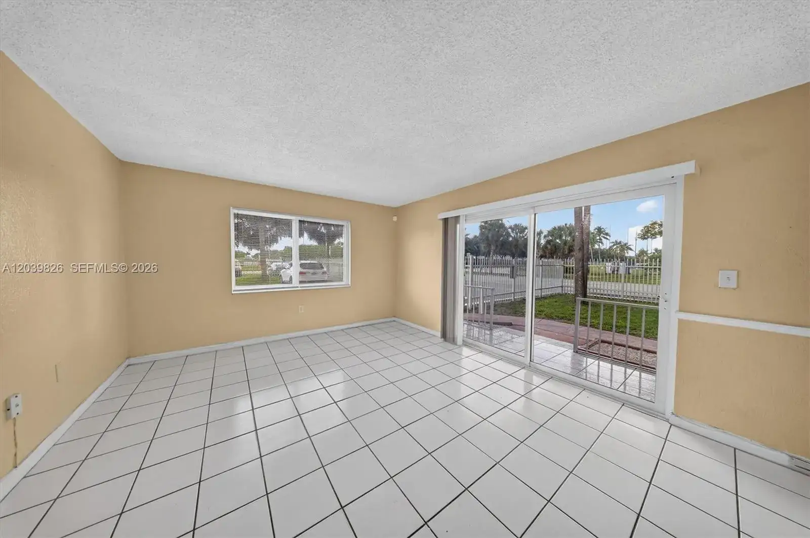 2 bedroom 2 bath Residential for sale at 505 NW 177th St # 103, Miami Gardens FL 33169
