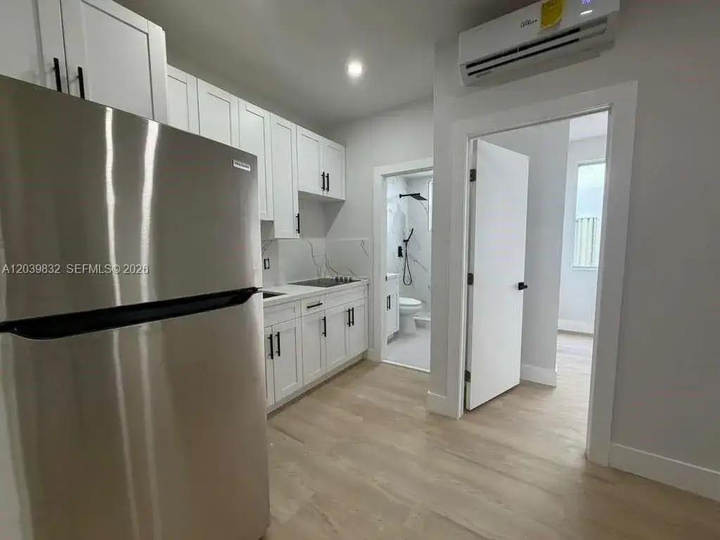2 bedroom 1 bath Residential Lease for rent at 2425 SW 6th St # 3, Miami FL 33135