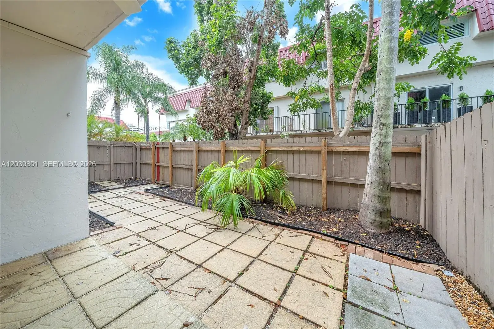 1 bedroom 1 bath Residential Lease for rent at 8650 SW 67th Ave # 1010, Pinecrest FL 33156