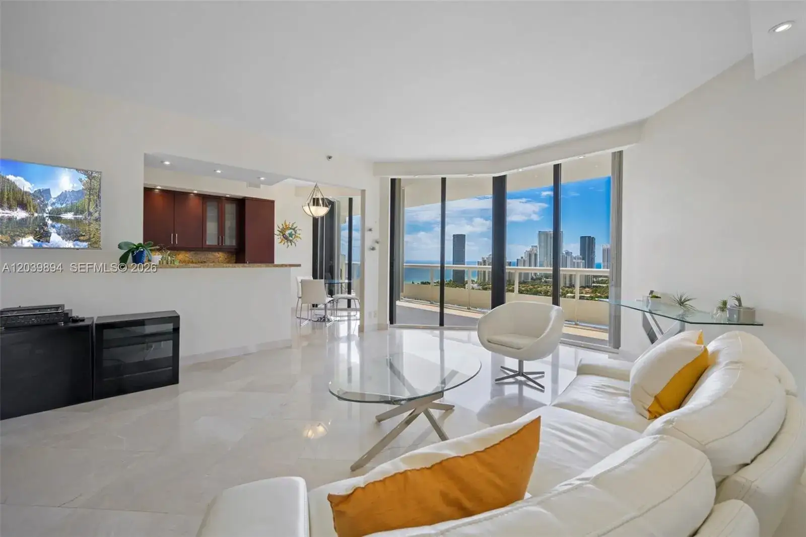 2 bedroom 2 bath Residential Lease for rent at 20191 E Country Club Dr, Aventura FL 33180