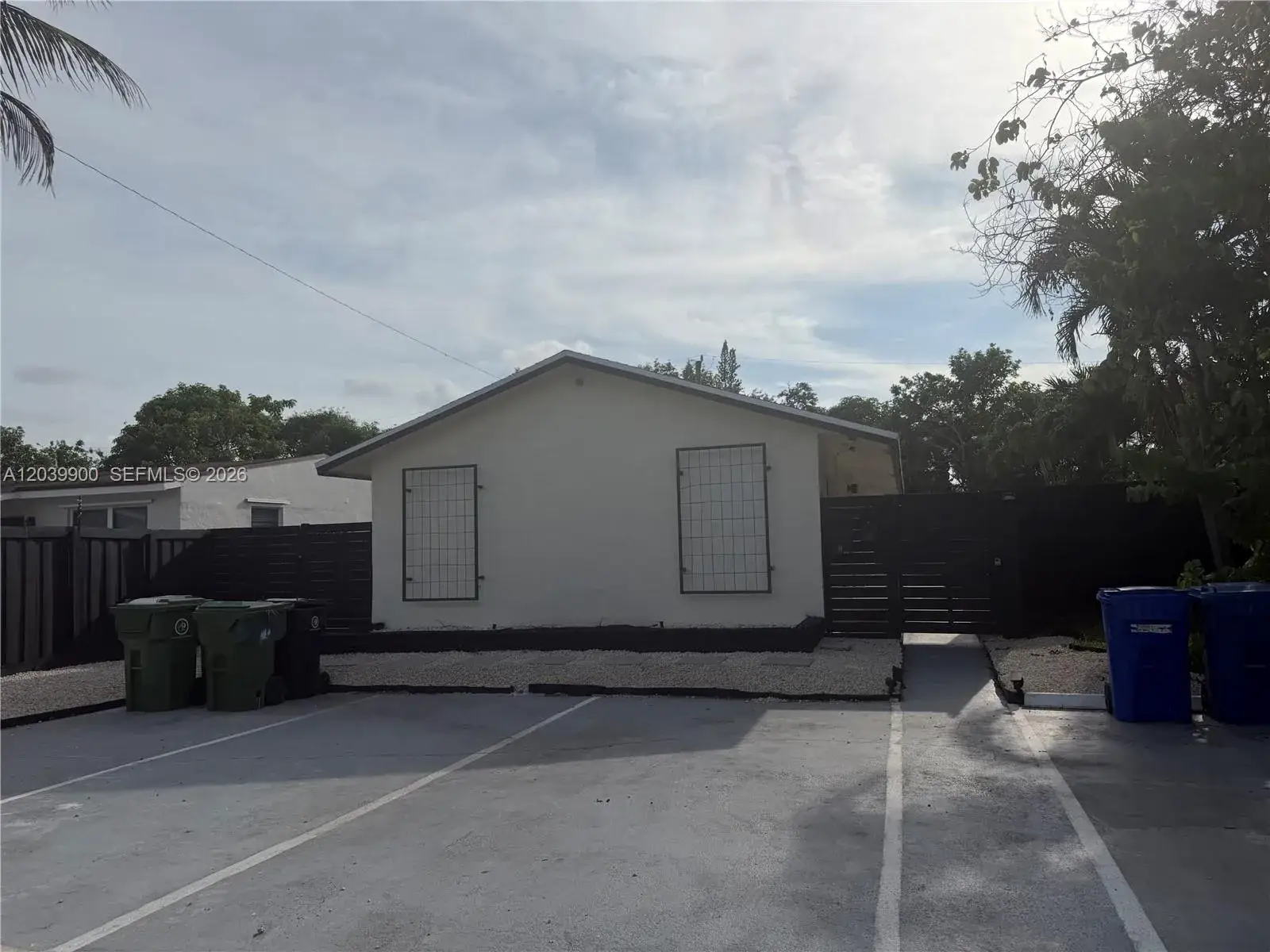 2 bedroom 1 bath Residential Lease for rent at 1533 NW 2nd Ave # 1, Fort Lauderdale FL 33311