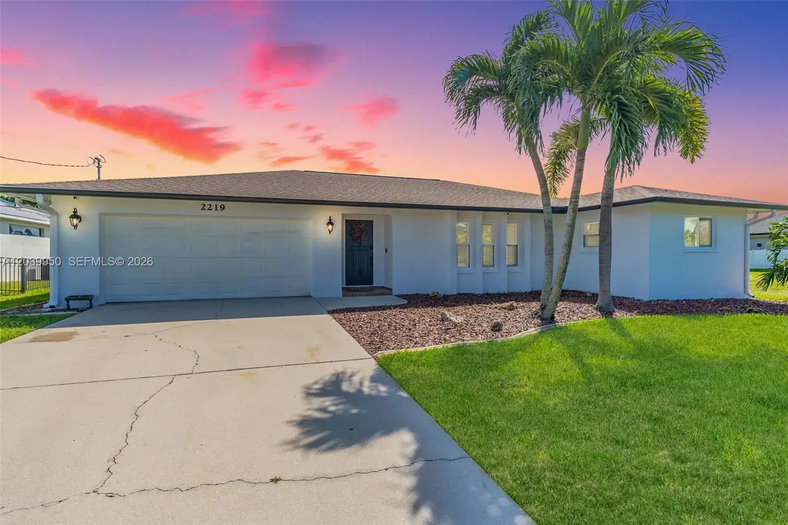 3 bedroom 2 bath Residential for sale at 2219 SE 19 PL, Cape Coral FL 33990
