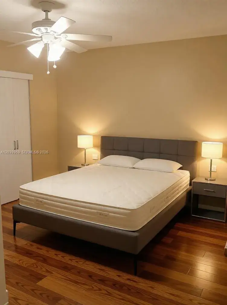 3 bedroom 2 bath Residential Lease for rent at 2800 S University Dr # 0, Davie FL 33328