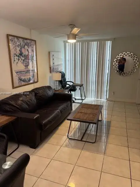 1 bedroom 1 bath Residential for sale at 210 172nd St # 127, Sunny Isles Beach FL 33160