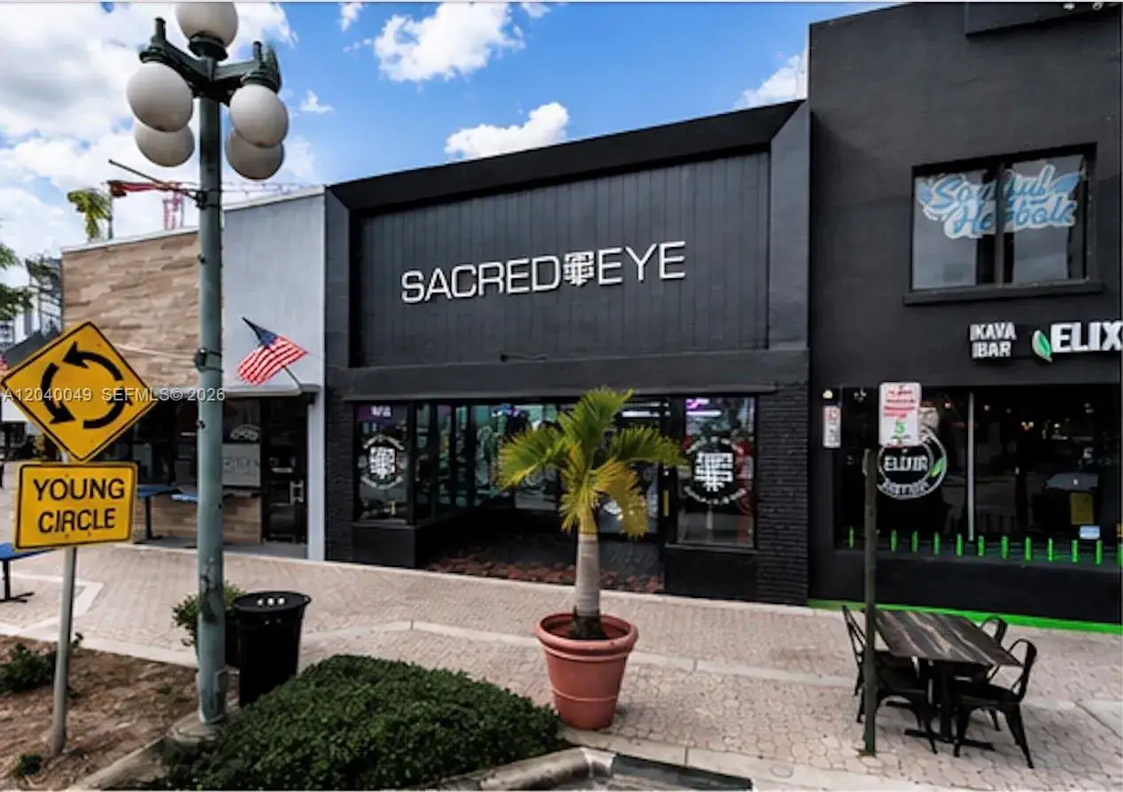 Commercial Sale for sale at 1816 Harrison St, Hollywood FL 33020