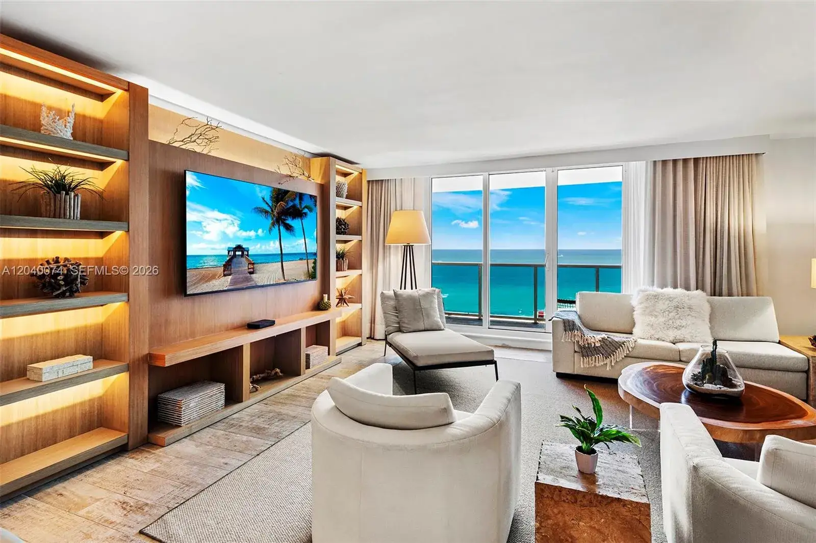 2 bedroom 2 bath Residential for sale at 102 24 # 1222, Miami Beach FL 33139