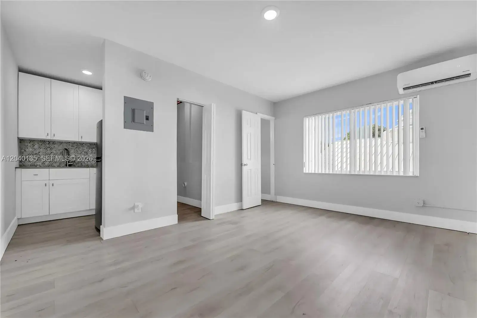 1 bath Residential Lease for rent at 6647 SW 59th Pl # 206, South Miami FL 33143