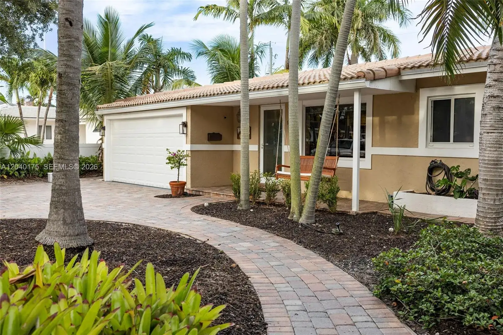 3 bedroom 2 bath Residential for sale at 5404 NE 22nd Ave, Fort Lauderdale FL 33308