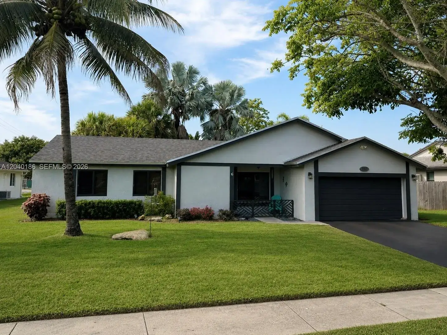 3 bedroom 2 bath Residential for sale at 4817 SW 120th Ave, Cooper City FL 33330
