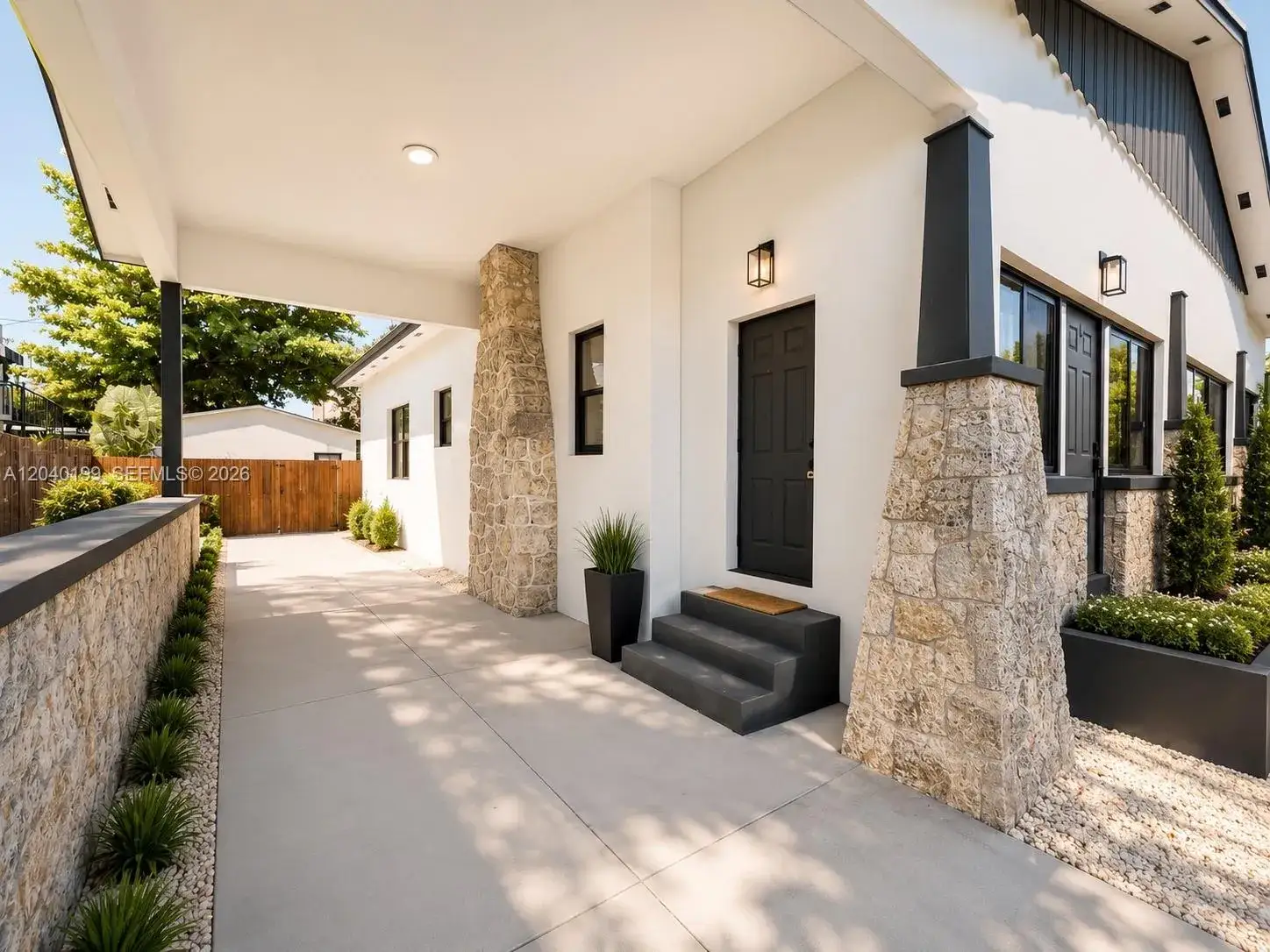 4 bedroom 3 bath Residential Lease for rent at 4605 N Miami Ave, Miami FL 33127