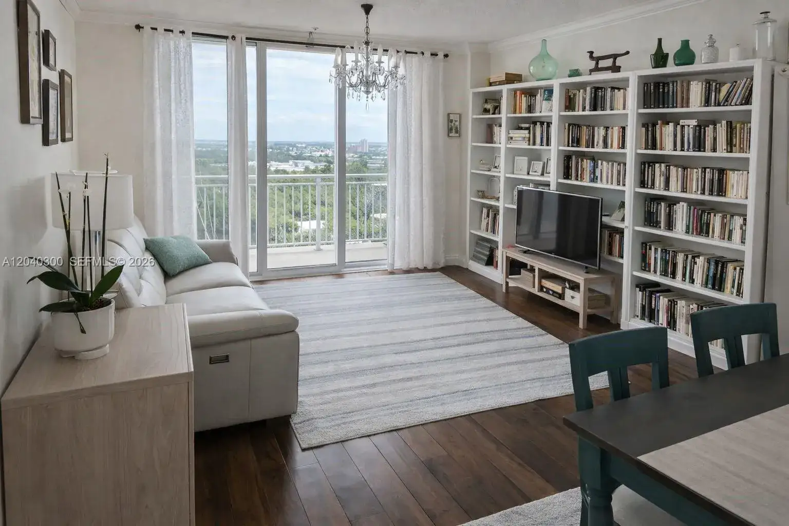 2 bedroom 2 bath Residential for sale at 2665 SW 37th Ave # 1512, Miami FL 33133